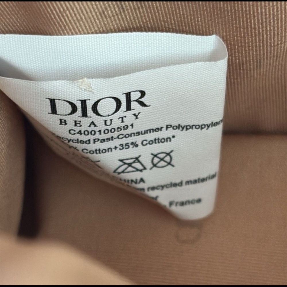 DIOR Beauty RAFFIA ACRYLIC CHAIN SHOULDER BAG - Picture 9 of 9